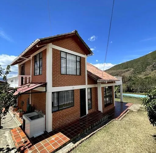 Hermosa Y Lujosa Cabana Familiar